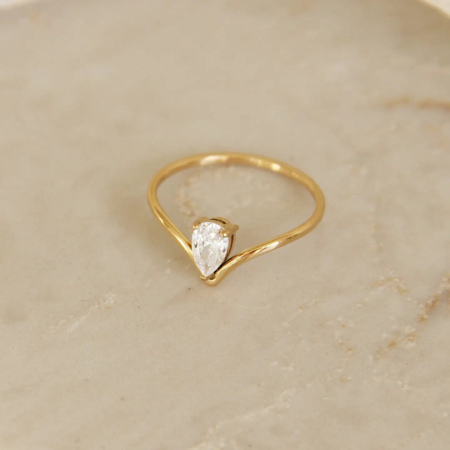 TEARDROP CZ DIAMOND V SHAPED BAND RING