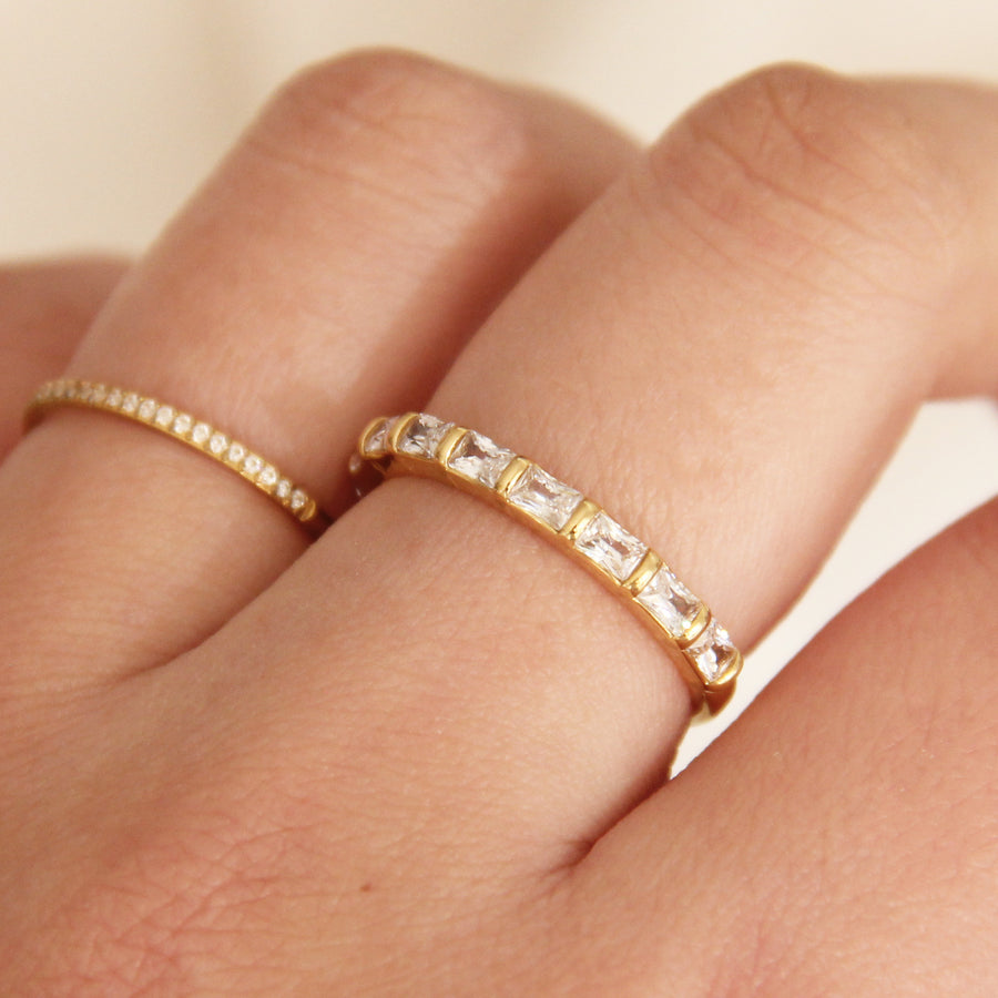 BAGUETTE SEMI ETERNITY BAND