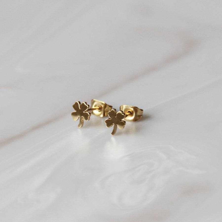 CLOVER STUDS