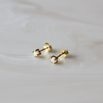 PETITE OPAL STUDS