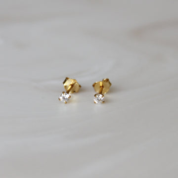 PETITE CZ STUDS