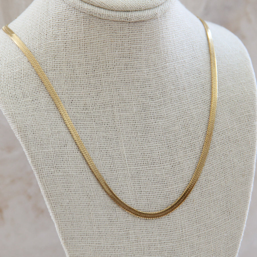 HERRINGBONE CHAIN NECKLACE