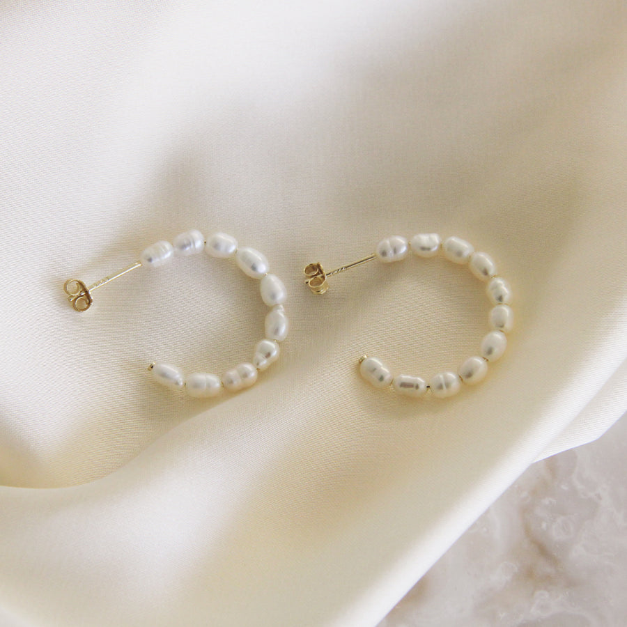 FRESHWATER PEARL SEMI HOOPS