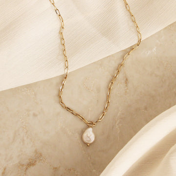 BAROQUE PEARL PAPERCLIP NECKLACE