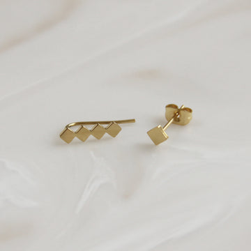 SQUARE CLIMBER AND STUD EARRING SET
